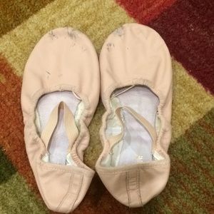 Ballet shoes